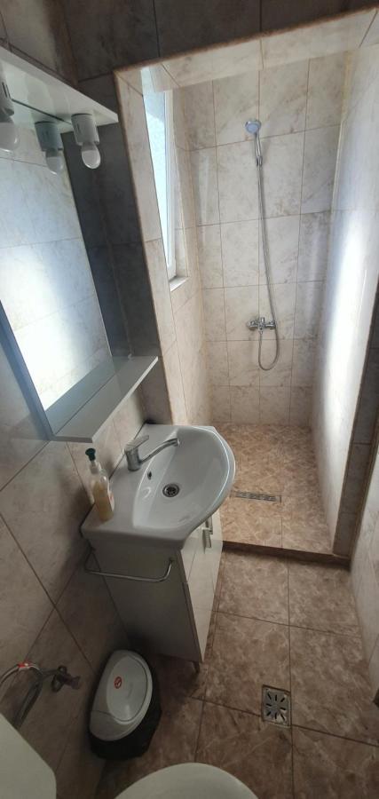 Casa Silvia Hotell Căpăţîneni-Ungureni Eksteriør bilde